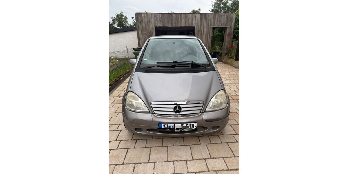 Mercedes-Benz A 160 104.459 km 1.000 &euro; Essingen 76879