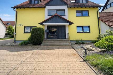 Gewerbeobjekt Kalchreuth - 5 Zimmer, 130 m&sup2;, 399.000&euro; | Angebot:26201982