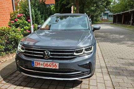 VW Tiguan 52.000 km 28.500 &euro; Bremen 28279