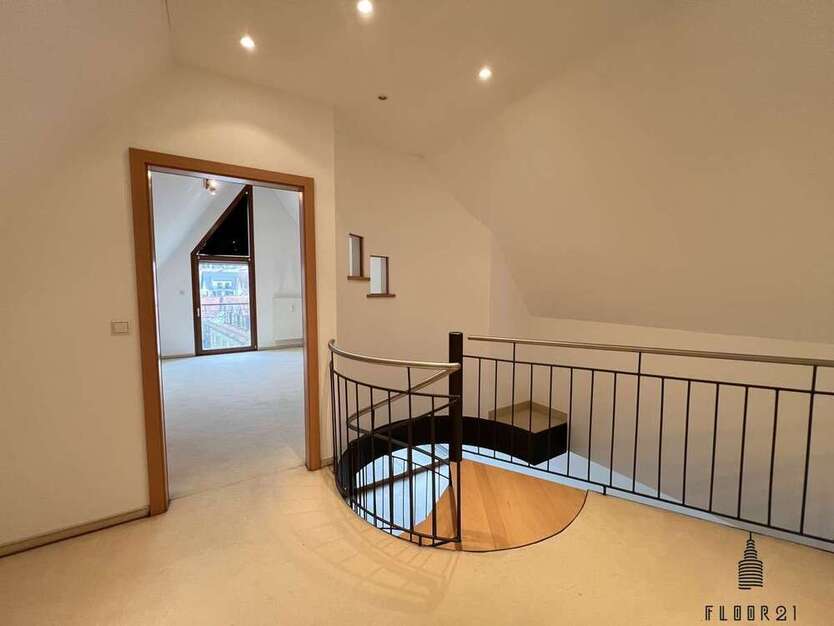 Wohnung zum Kaufen in Künzelsau 299.000 € 83.48 m²