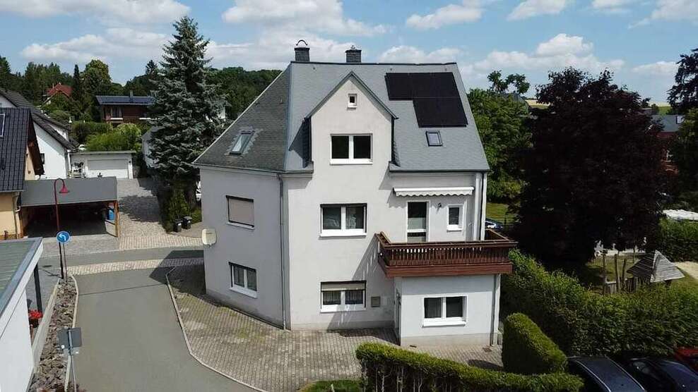 Haus zum Kaufen in Thum 175.000 € 175 m²