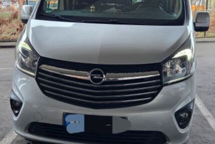 Opel Vivaro 200.000 km 13.600 &euro; Berlin 10713