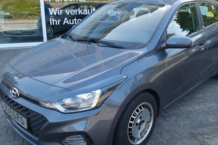 Hyundai i20 70.000 km 11.450 &euro; Bad Schwartau 23611
