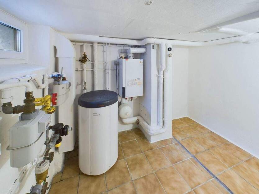 Qualität die bleibt: Schönes Zweifamilienhaus - energieeffizient, modern & familienfreundlich 7 zimmer