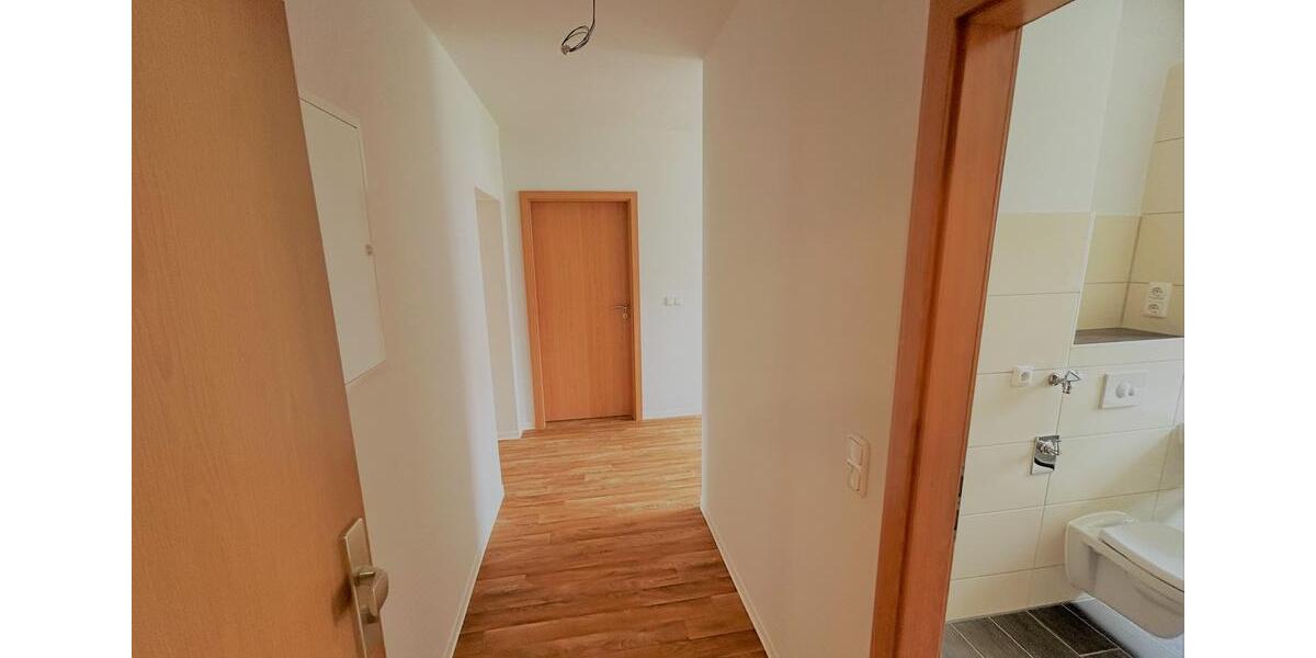 Etagenwohnung Wurzen - 2.5 Zimmer, 61 m&sup2;, 415&euro; | Angebot:26493232