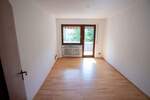Etagenwohnung Singen - 4 Zimmer, 100 m&sup2;, 290.000&euro; | Angebot:25781556