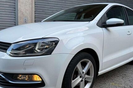 VW Polo 146.899 km 5.995 &euro; Altensteig 72213
