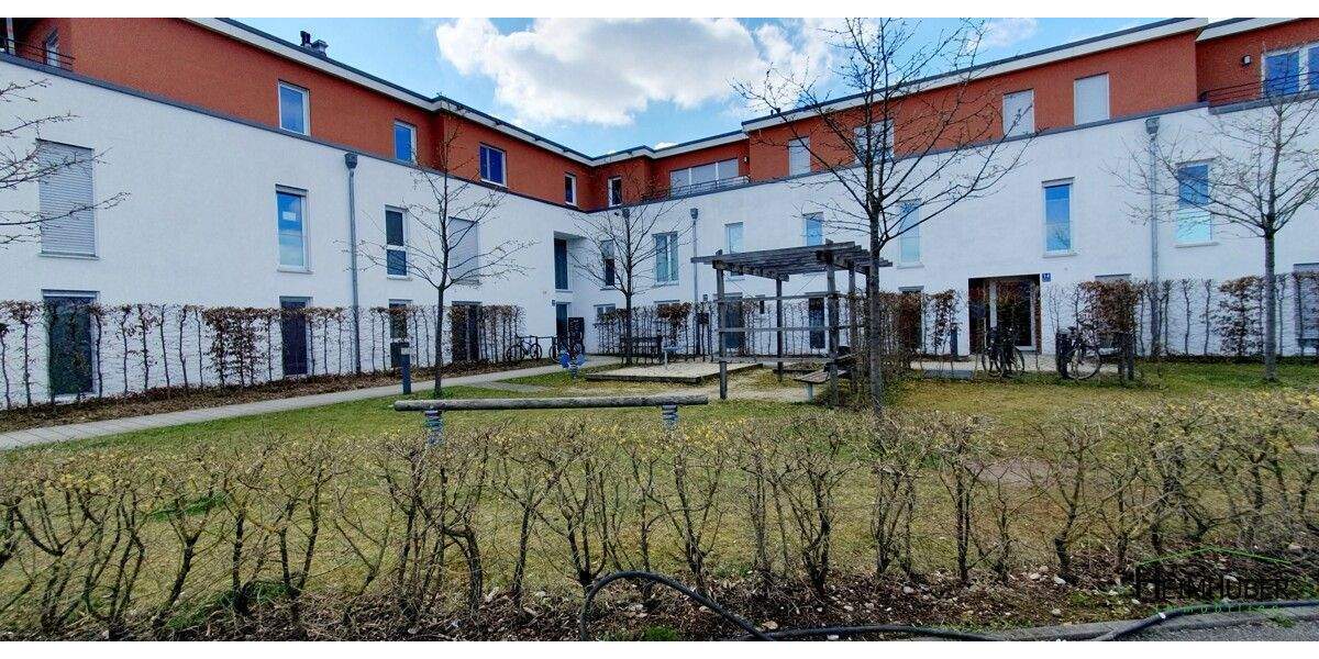 Etagenwohnung München Ramersdorf-Perlach - 3 Zimmer, 90 m&sup2;, 1.998&euro; | Angebot:25424034