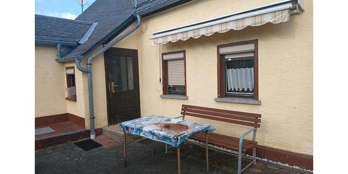 Einfamilienhaus Leutersdorf - 5 Zimmer, 110 m&sup2;, 82.000&euro; | Angebot:26226268