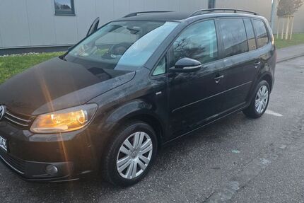VW Touran 270.000 km 5.500 &euro; Stuttgart 70499