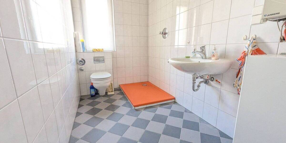 Etagenwohnung Mannheim Neuostheim - 3 Zimmer, 72 m&sup2;, 199.000&euro; | Angebot:26644189
