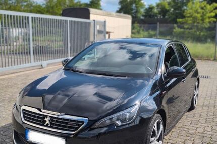 Peugeot 308 69.000 km 11.111 &euro; Neustadt 67435
