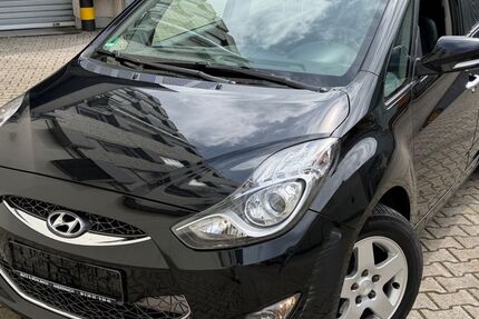 Hyundai ix20 196.000 km 3.001 &euro; Frankfurt am Main 65933
