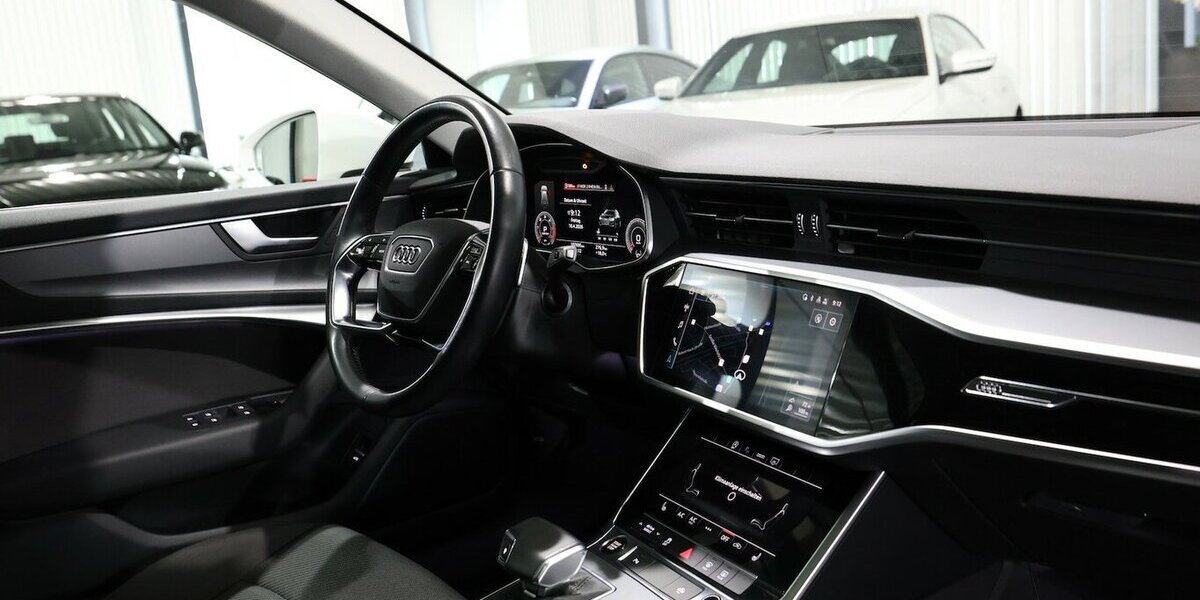 Audi A6 Avant 35 TDI BUSINESS WHITE / PANORAMA,VC,LED 107.000 km 26.555 &euro; Hamm 59077