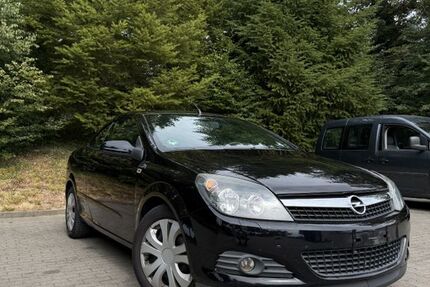 Opel Astra 135.000 km 2.300 &euro; Bretten 75015