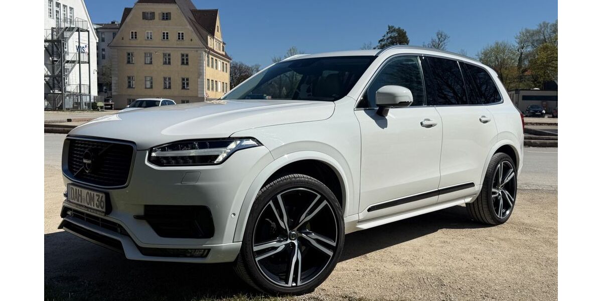 Volvo XC90 139.986 km 24.997 &euro; München 85221
