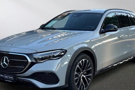 Mercedes-Benz E 300 22.900 km 64.900 € Friesoythe 26169