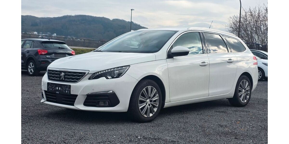 Peugeot 308 111.000 km 11.990 &euro; Oberwinter 53424