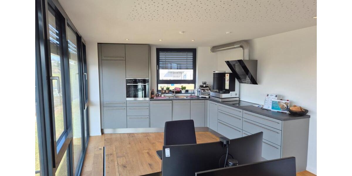 Gewerbeobjekt Pfullingen - 1.500&euro; | Angebot:25802214