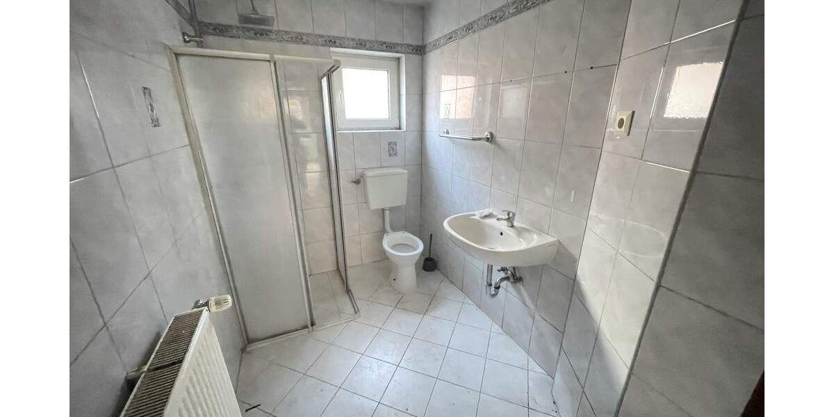 Einfamilienhaus Schortens Middelsfähr - 6 Zimmer, 130 m&sup2;, 160.000&euro; | Angebot:25797686
