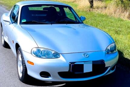 Mazda MX-5 110.800 km 6.500 &euro; Linsengericht 63589