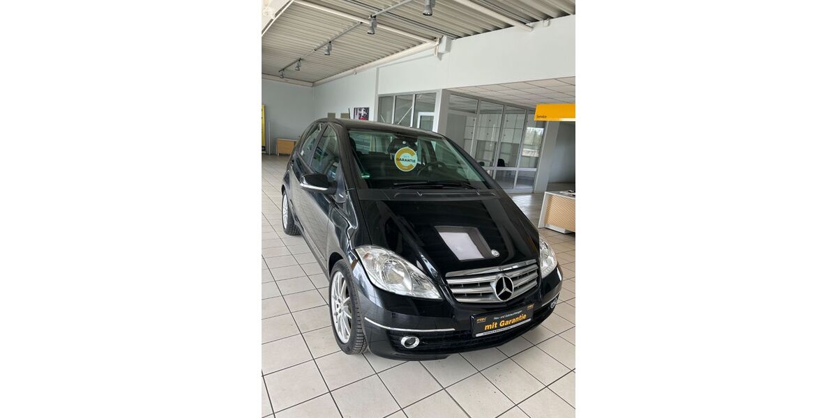Mercedes-Benz A 160 102.763 km 7.000 &euro; Friedland 17098