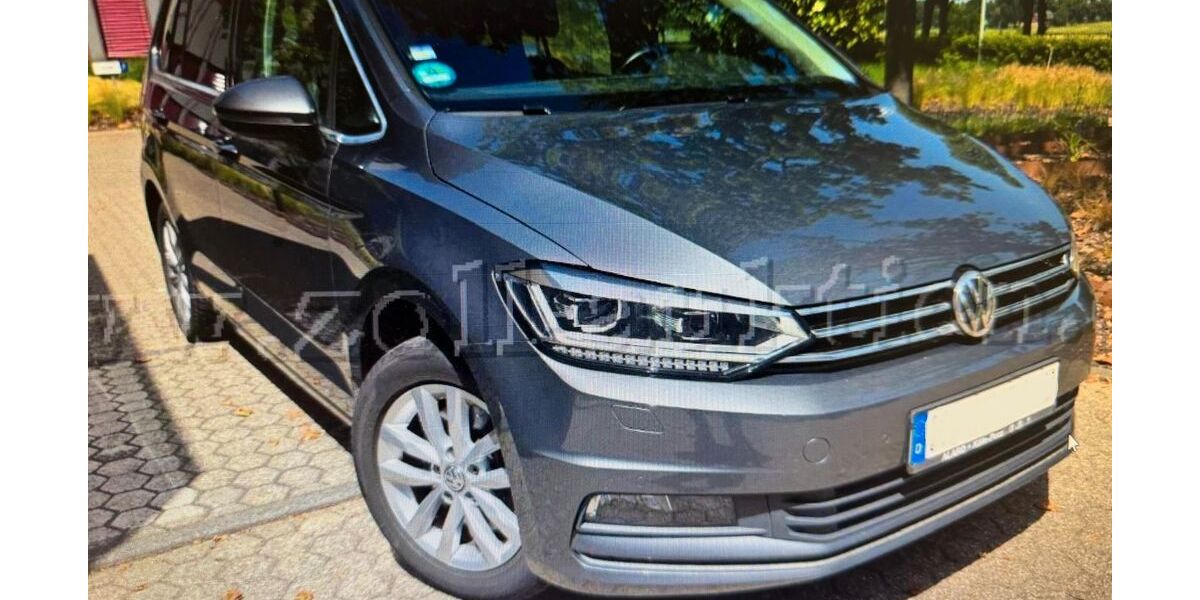 VW Touran 71.860 km 23.450 &euro; Cloppenburg 49661