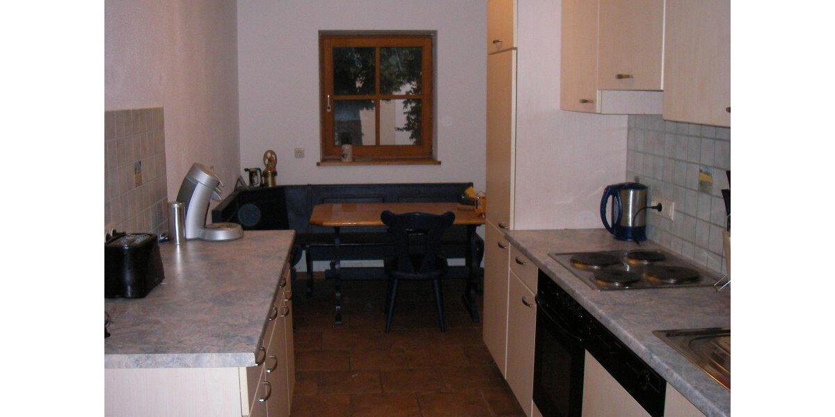 Etagenwohnung Hausham - 2 Zimmer, 78 m&sup2;, 858&euro; | Angebot:26065767