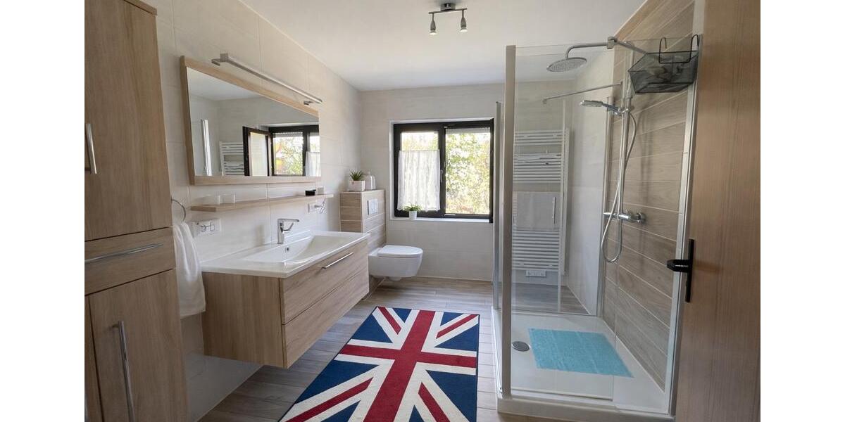 Etagenwohnung Flieden - 4 Zimmer, 145 m&sup2;, 1.200&euro; | Angebot:26024529