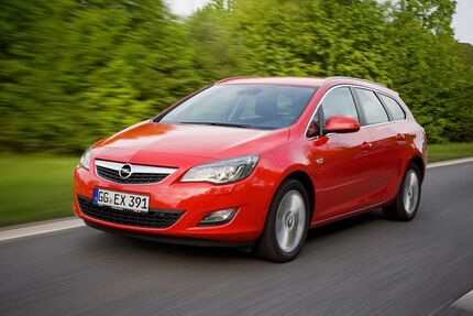 Opel Astra 102.000 km 7.890 &euro; Pockau - Lengefeld OT Lengefeld 09514