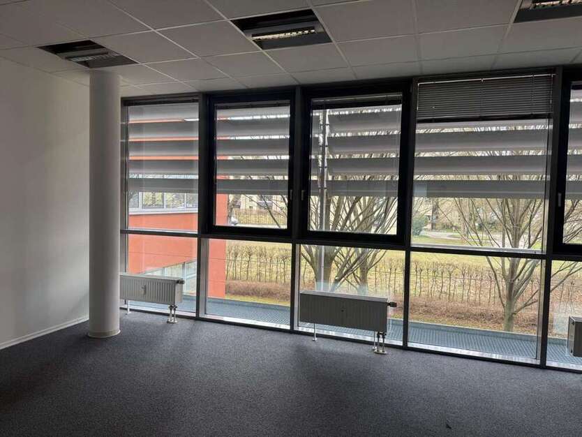 Büro in Regensburg 900 € 38 m²