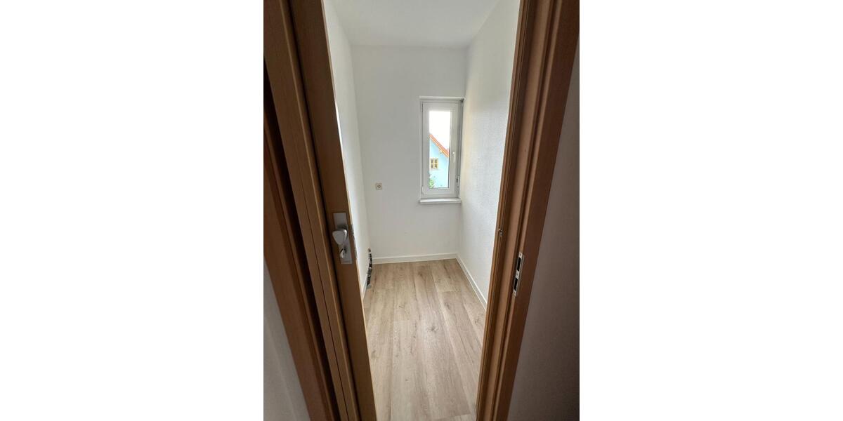 Etagenwohnung Erfurt Daberstedt - 2 Zimmer, 46 m&sup2;, 129.000&euro; | Angebot:25405383