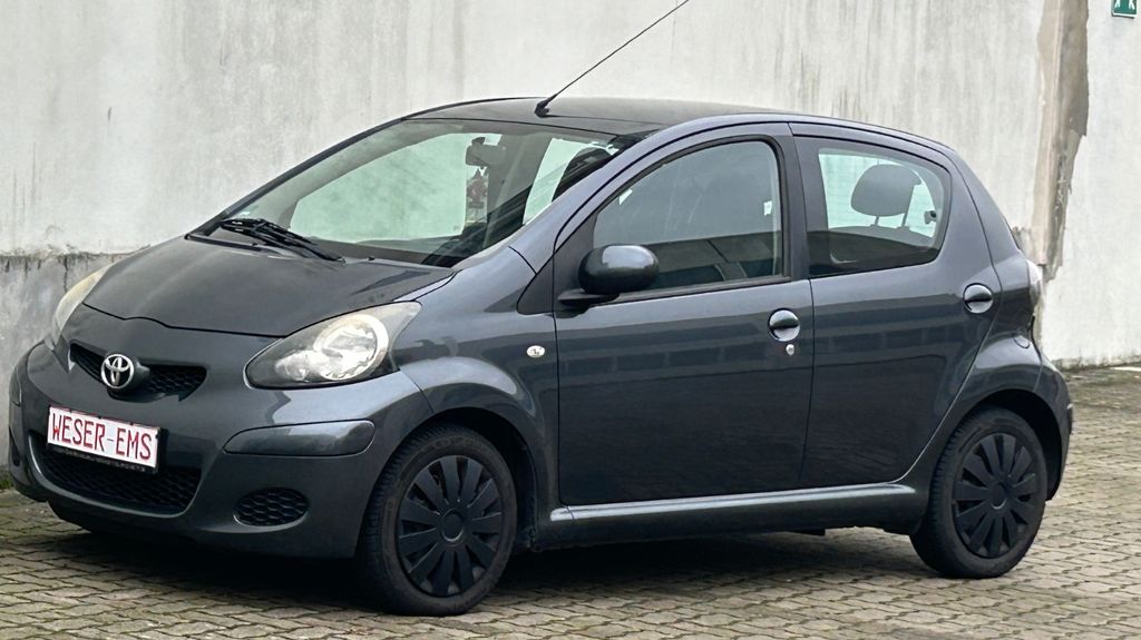 Toyota Aygo (X) 184.000 km 2.225 &euro; Bremen 28201