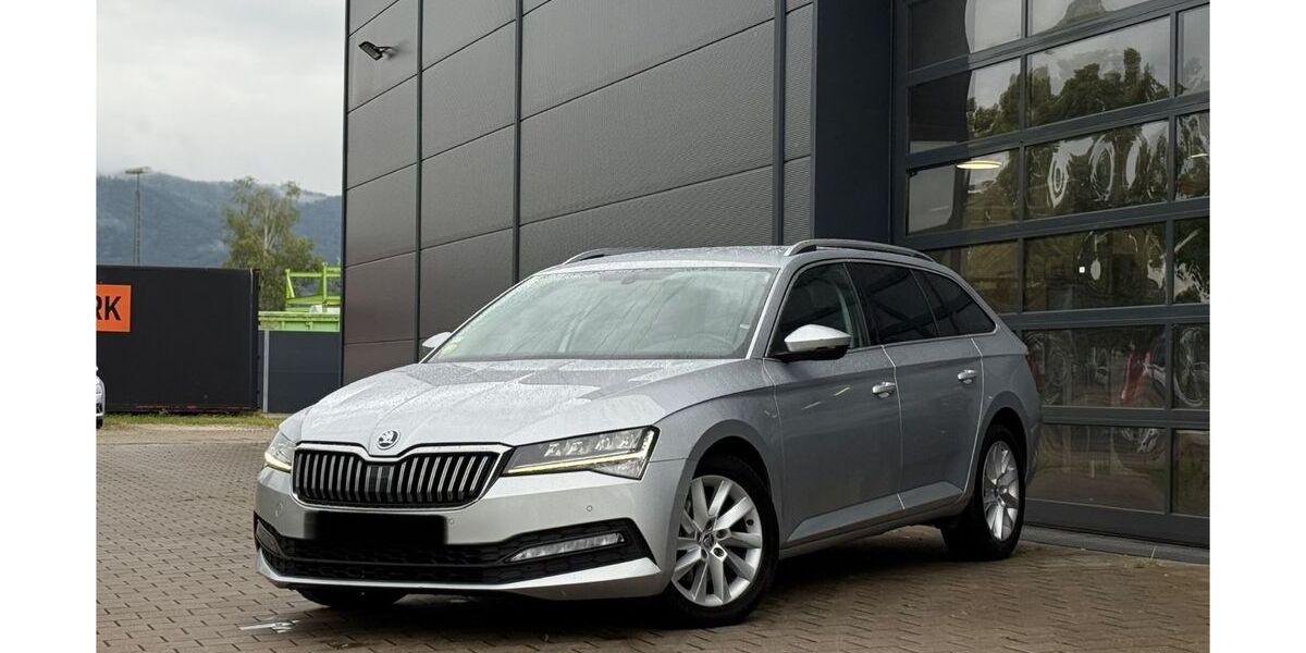 Skoda Superb 290.000 km 10.900 &euro; Offenburg OT Nordstadt 77652