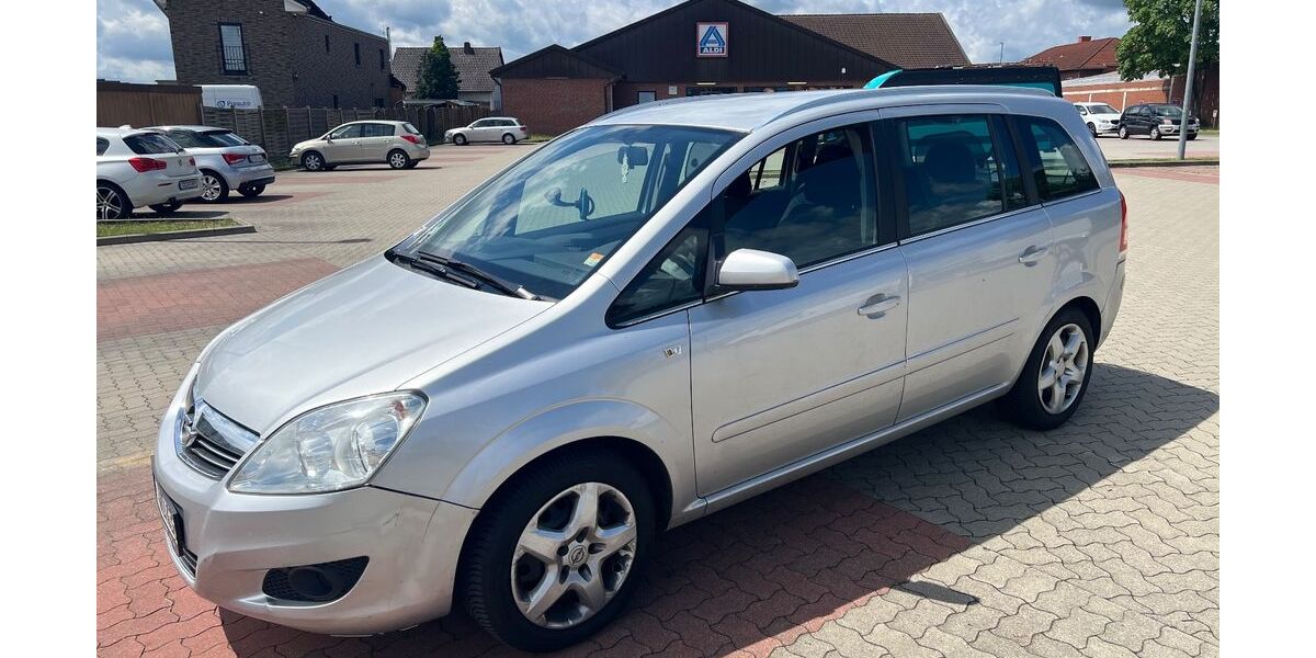 Opel Zafira 151.855 km 2.399 &euro; Celle 29223