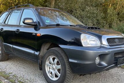 Hyundai SANTA FE 229.000 km 2.490 € Bremen 28197