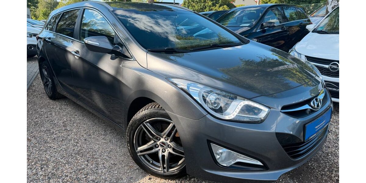 Hyundai i40 127.285 km 7.990 &euro; Berlin 13089
