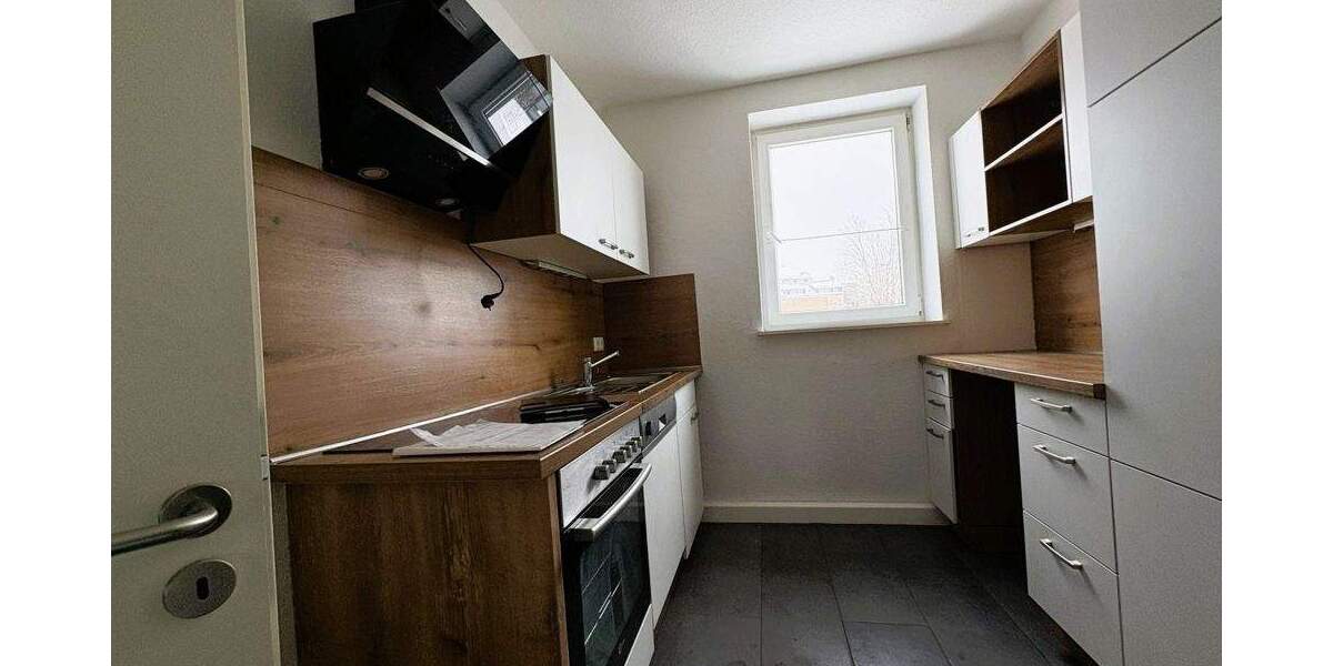 Etagenwohnung Hof Innenstadt - 4 Zimmer, 84 m&sup2;, 150.000&euro; | Angebot:26930498