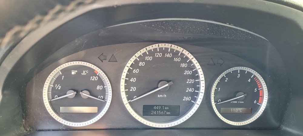 Mercedes-Benz C 200 241.567 km 4.200 &euro; Sulzbach an der Murr 71560