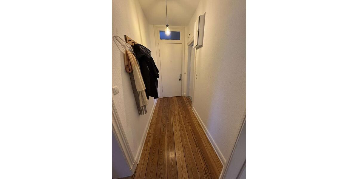 Charmante Dachgeschosswohnung mit viel Licht und modernem Komfort 2 zimmer