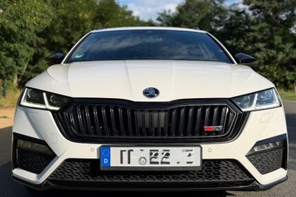 Skoda Octavia 176.000 km 20.490 &euro; Zossen 15806