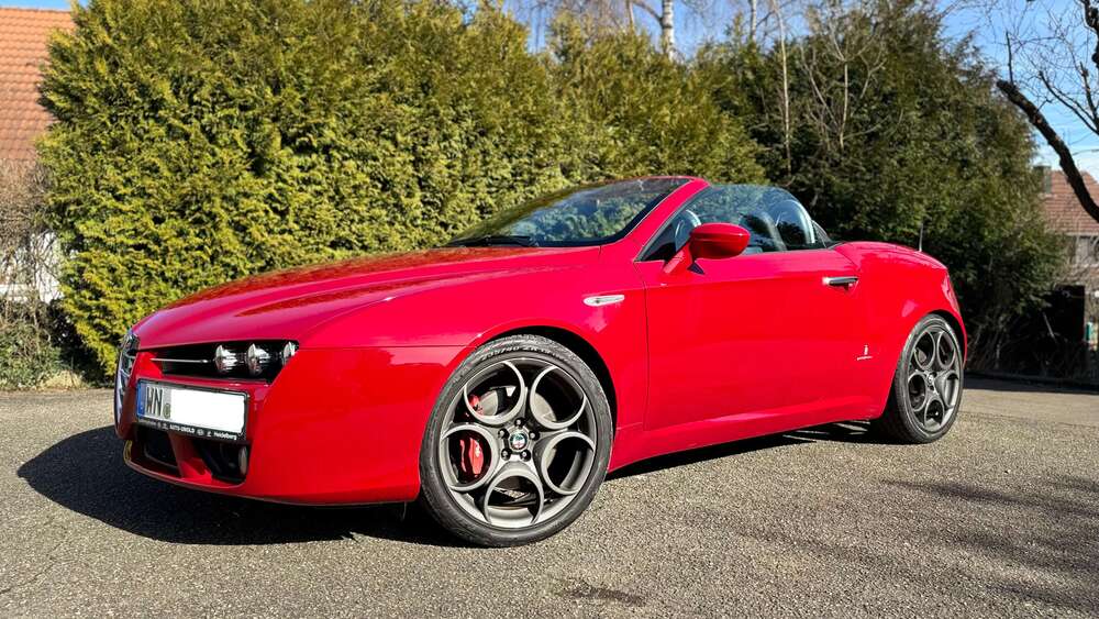Alfa Romeo Spider 52.666 km 22.900 &euro; Urbach 73660