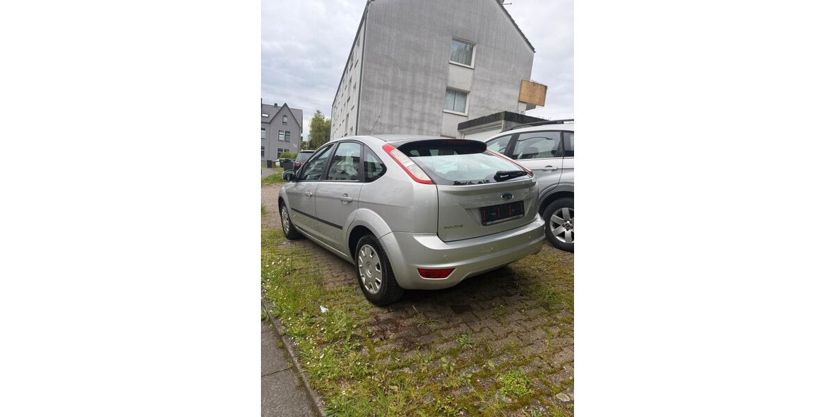 Ford Focus 84.000 km 3.800 &euro; Dortmund 44357