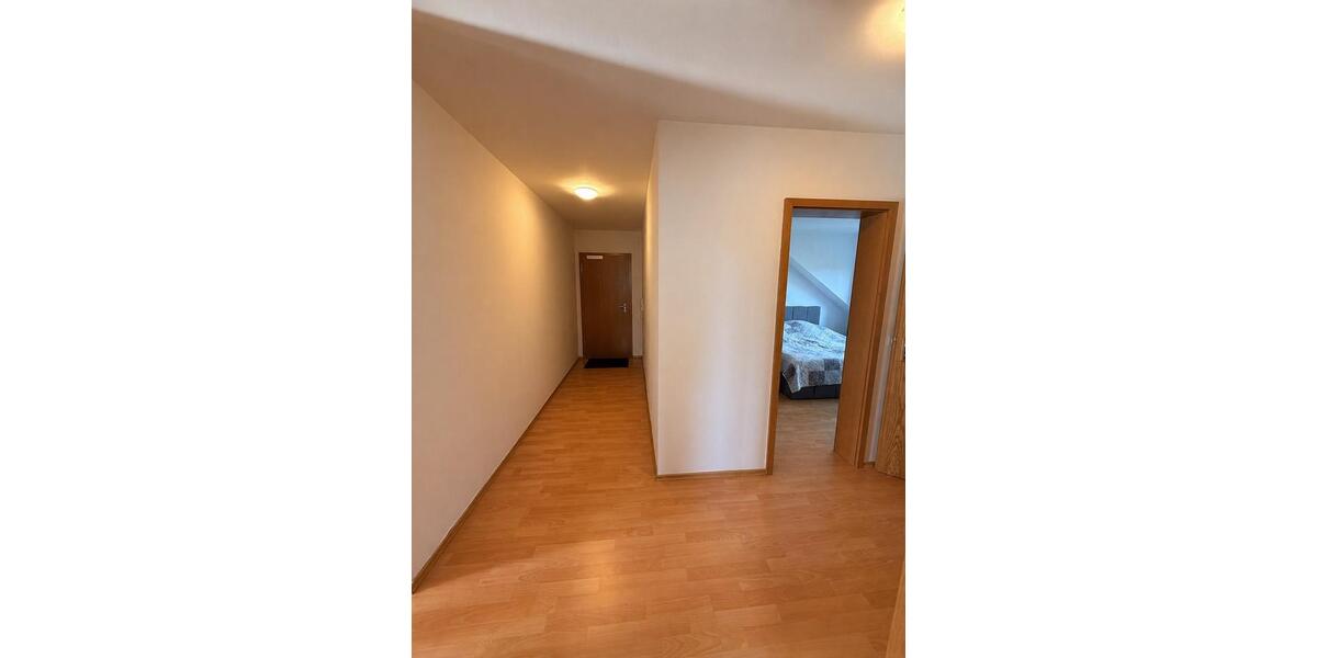 Etagenwohnung Schwandorf - 2.5 Zimmer, 67 m&sup2;, 610&euro; | Angebot:26407148