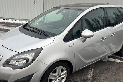 Opel Meriva 248.000 km 3.290 &euro; Berlin 12057