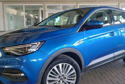 Opel Grandland (X) 83.291 km 17.890 &euro; Steinbergkirche 24972