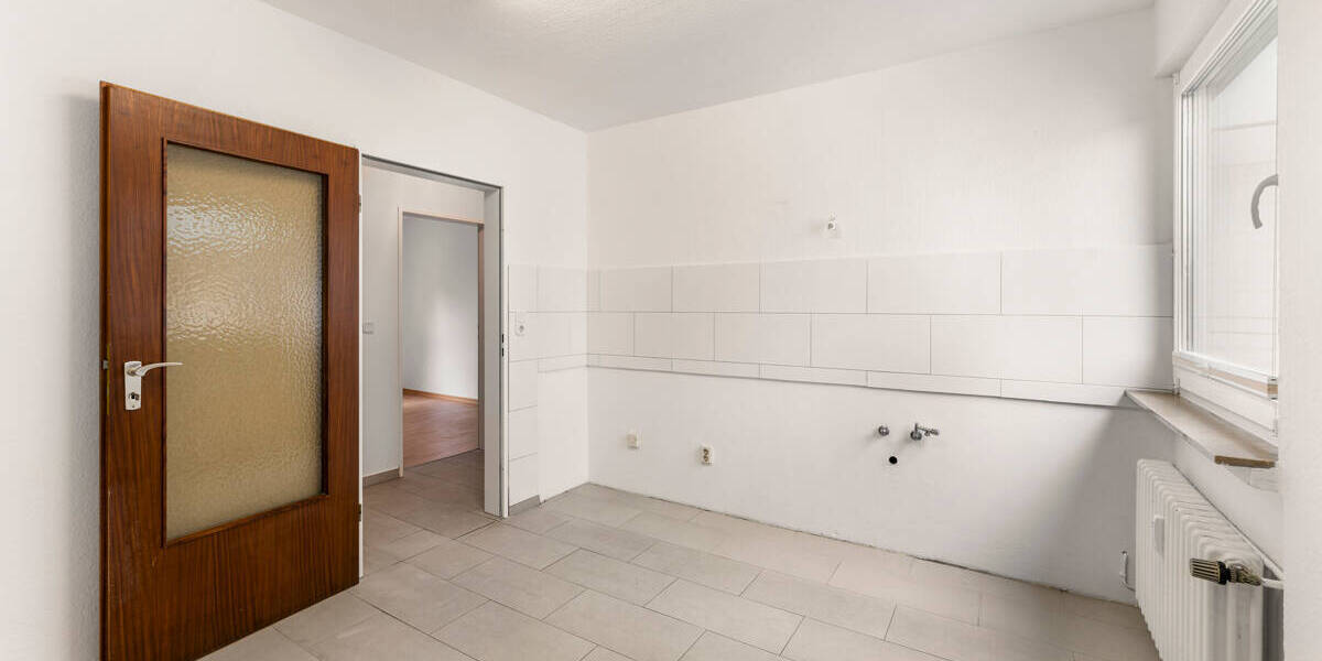 Etagenwohnung Emden Stadtzentrum - 5 Zimmer, 101 m&sup2;, 154.000&euro; | Angebot:25815950