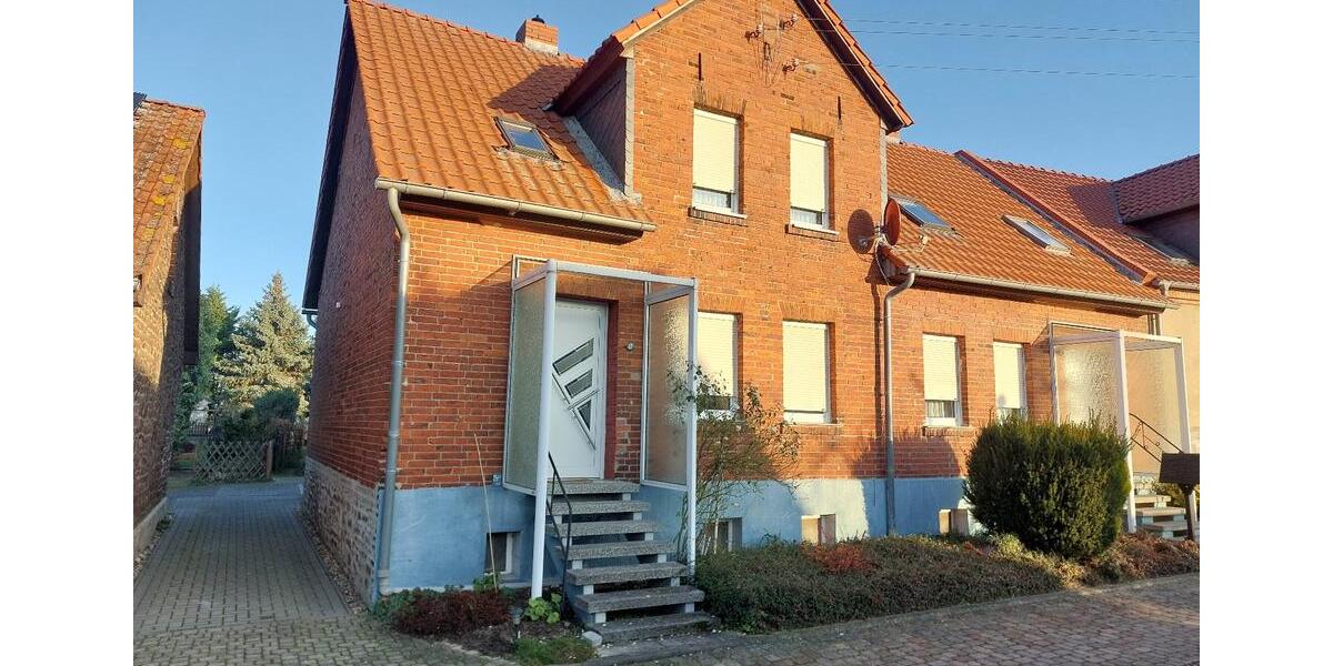 Mehrfamilienhaus, Wohnhaus Oebisfelde-Weferlingen Weferlingen - 8 Zimmer, 188 m&sup2;, 120.000&euro; | Angebot:24294105