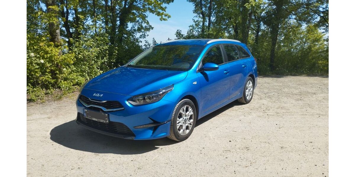 Kia ceed Sportswagon 16.000 km 22.700 &euro; Cleebronn 74389