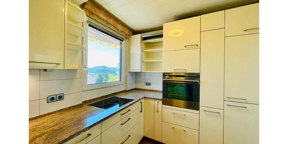 Maisonettenwohnung Dahn - 2.5 Zimmer, 94 m&sup2;, 175.000&euro; | Angebot:26345677